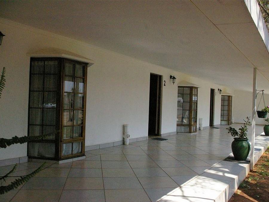 Black Swan Guest House Boshoek Екстериор снимка