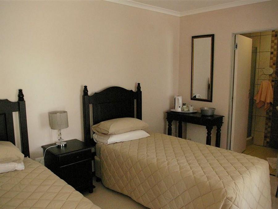 Black Swan Guest House Boshoek Екстериор снимка
