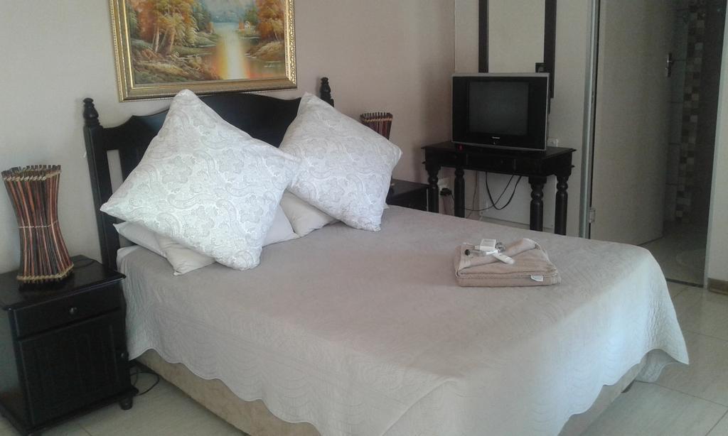 Black Swan Guest House Boshoek Екстериор снимка