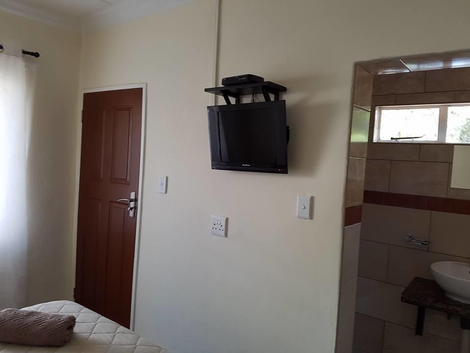 Black Swan Guest House Boshoek Екстериор снимка